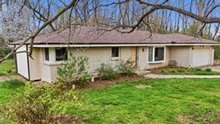 6731 S 111th STREET, Franklin, WI 53132