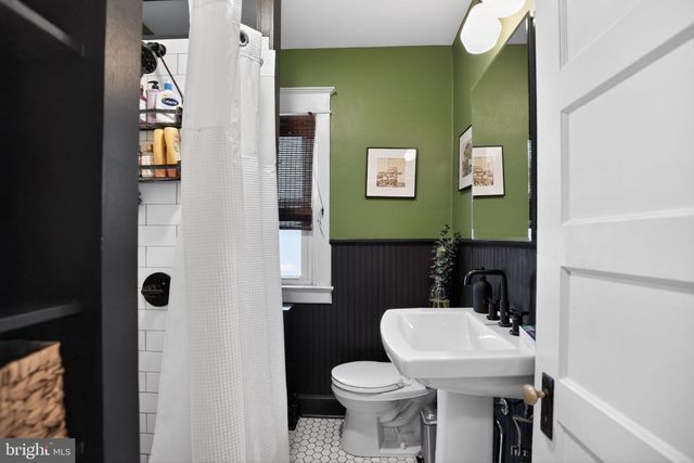 630 MONROE AVE, Glenside, PA 19038