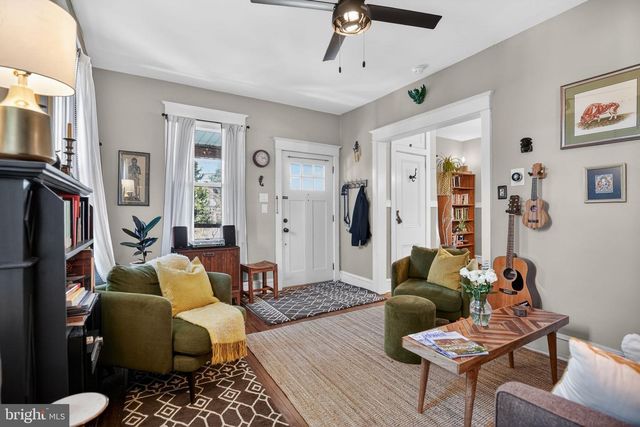 630 MONROE AVE, Glenside, PA 19038