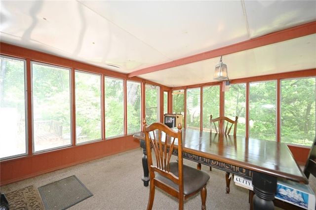 4053 N Askew Avenue, Kansas City, MO 64117