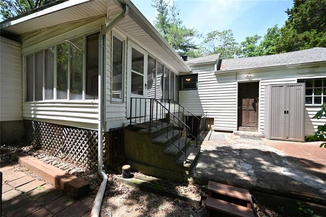 4053 N Askew Avenue, Kansas City, MO 64117