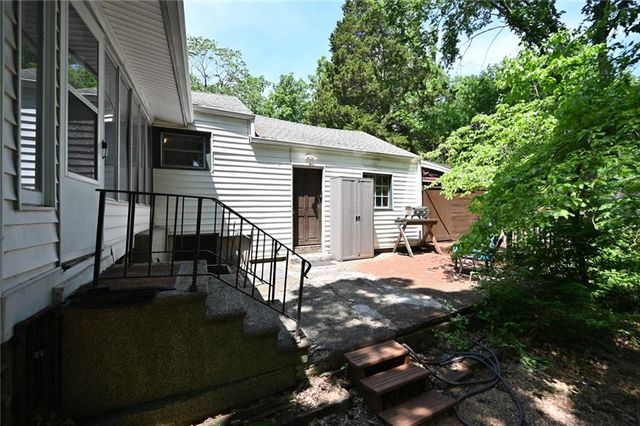4053 N Askew Avenue, Kansas City, MO 64117