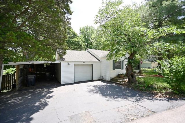 4053 N Askew Avenue, Kansas City, MO 64117