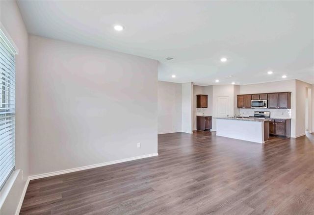 110 Real Quiet Lane, Caddo Mills, TX 75135