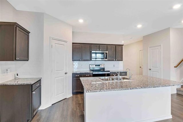 110 Real Quiet Lane, Caddo Mills, TX 75135