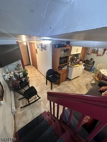 354 Dakota St, Paterson City, NJ 07503