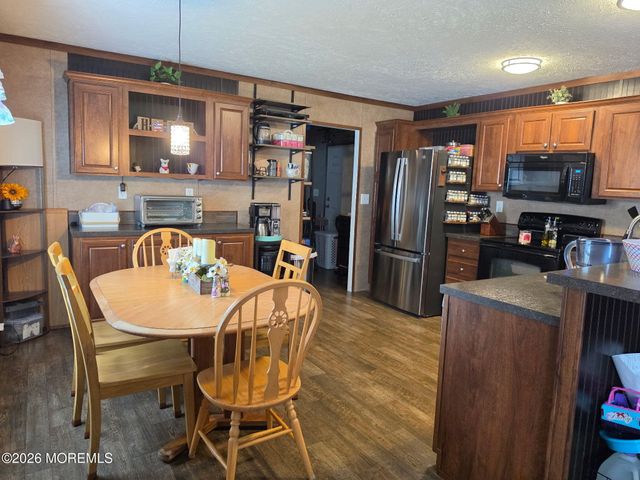 31 Henry Circle, Howell, NJ 07731