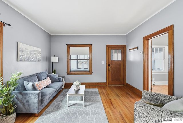 2533 N 49th Street, Omaha, NE 68104