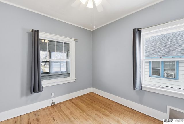 2533 N 49th Street, Omaha, NE 68104