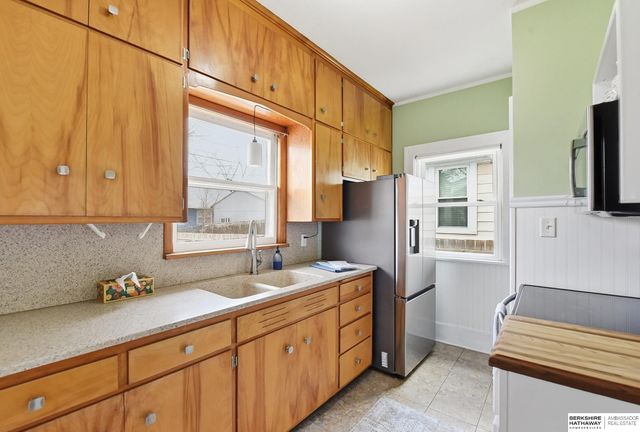 2533 N 49th Street, Omaha, NE 68104