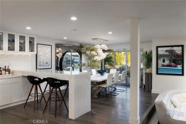 500 Harbor Island Drive, Newport Beach, CA 92660