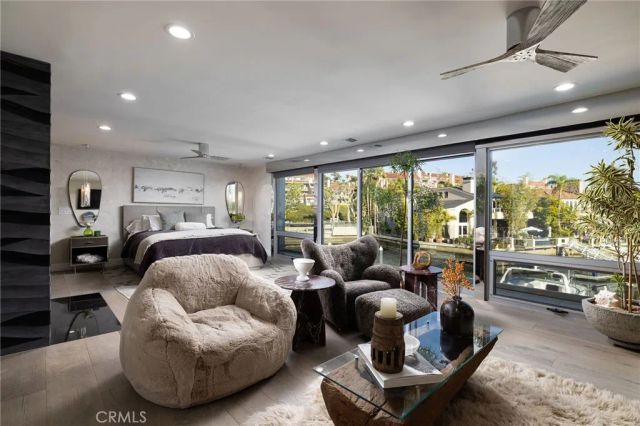 500 Harbor Island Drive, Newport Beach, CA 92660