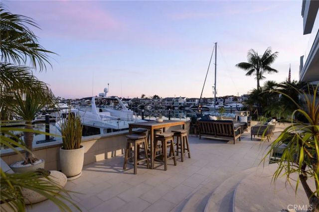 500 Harbor Island Drive, Newport Beach, CA 92660