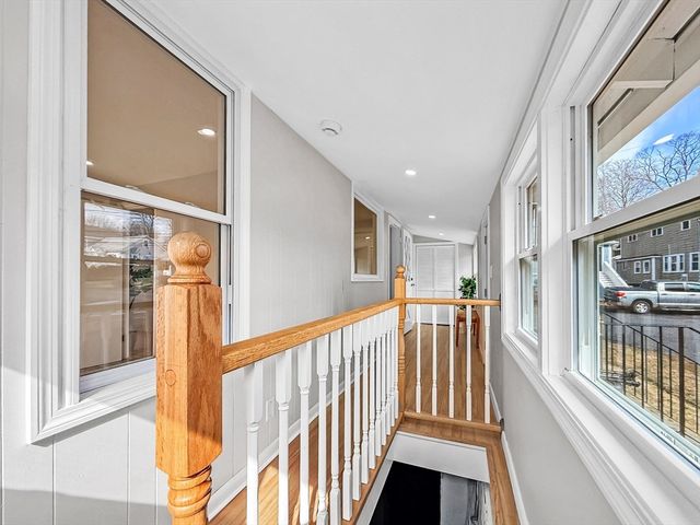 87 Arborway Dr, Braintree, MA 02184