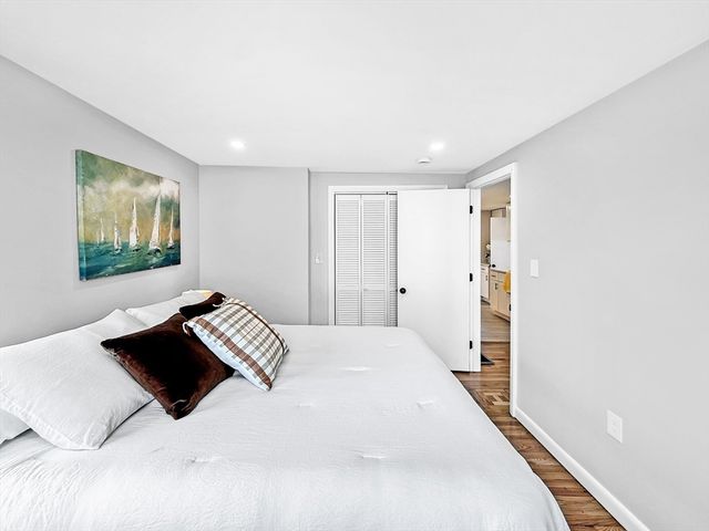 87 Arborway Dr, Braintree, MA 02184