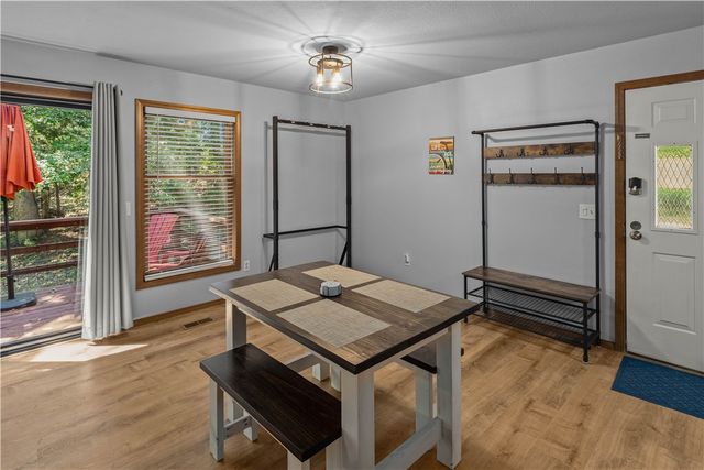 2 Lea Lane, Bella Vista, AR 72714