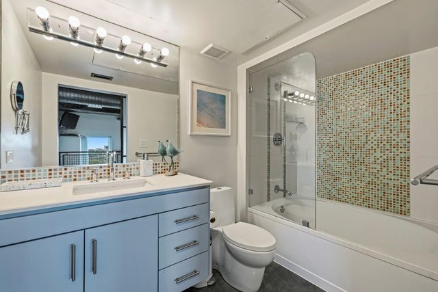 2000 Bagby Street 11415, Houston, TX 77002