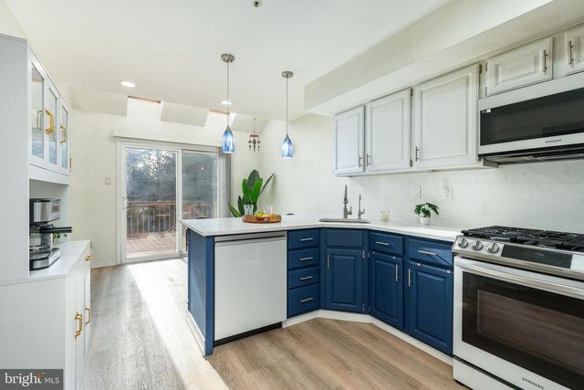 1504 GUNPOWDER RD, Phoenixville, PA 19460