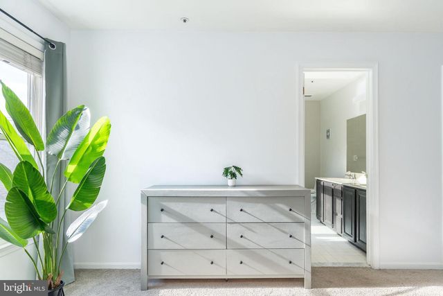 1504 GUNPOWDER RD, Phoenixville, PA 19460