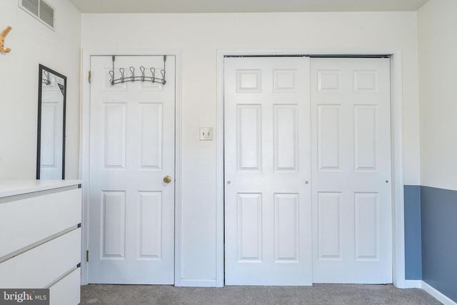 1504 GUNPOWDER RD, Phoenixville, PA 19460