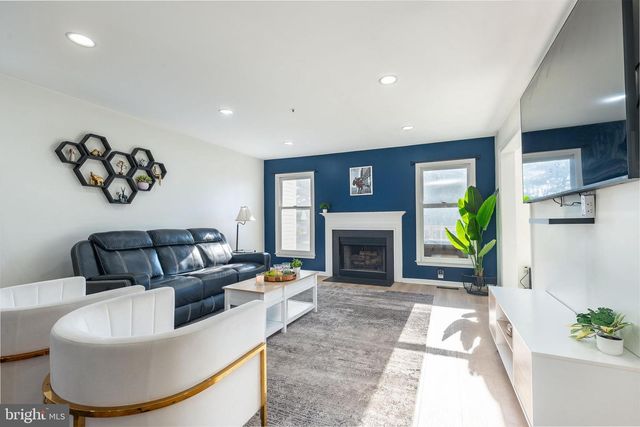 1504 GUNPOWDER RD, Phoenixville, PA 19460