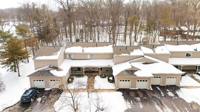 1244 Zimmer Place, Williamstown Township, MI 48895