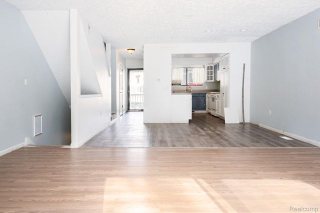 1244 Zimmer Place, Williamstown Township, MI 48895