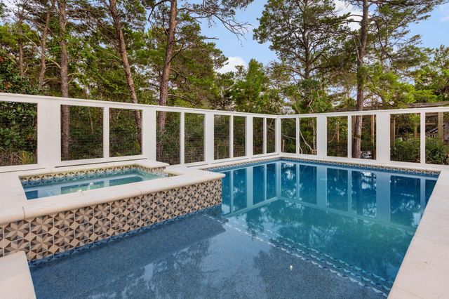 154 Maple Street, Santa Rosa Beach, FL 32459