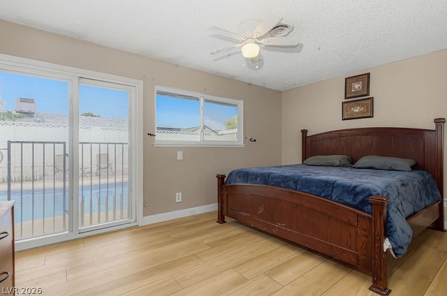 4092 East Harmon Avenue, Las Vegas, NV 89121