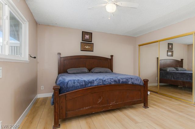 4092 East Harmon Avenue, Las Vegas, NV 89121
