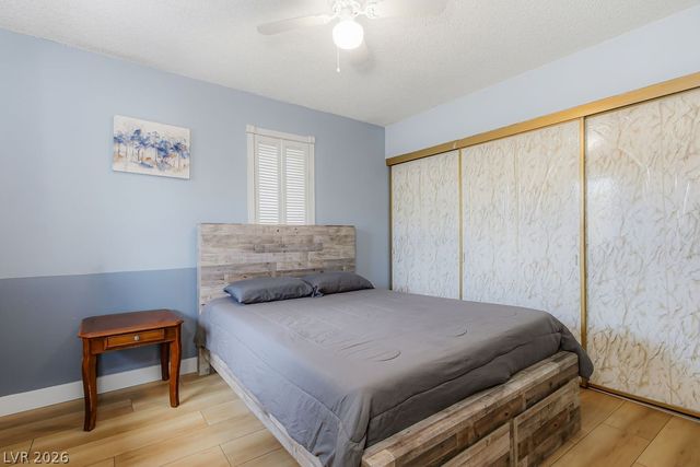 4092 East Harmon Avenue, Las Vegas, NV 89121