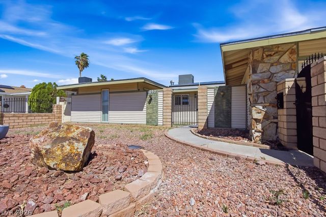 4092 East Harmon Avenue, Las Vegas, NV 89121