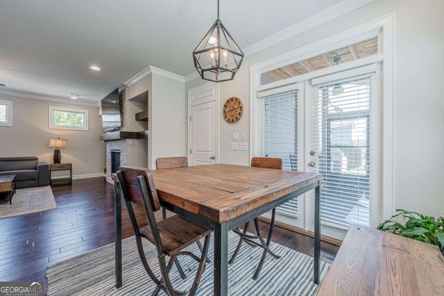 910 Hargrove Point Way, Alpharetta, GA 30004