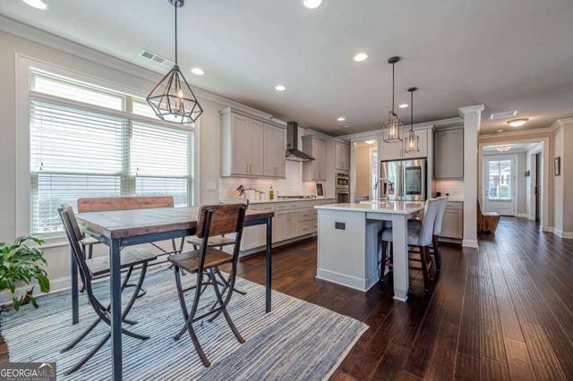 910 Hargrove Point Way, Alpharetta, GA 30004