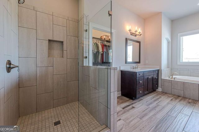 910 Hargrove Point Way, Alpharetta, GA 30004