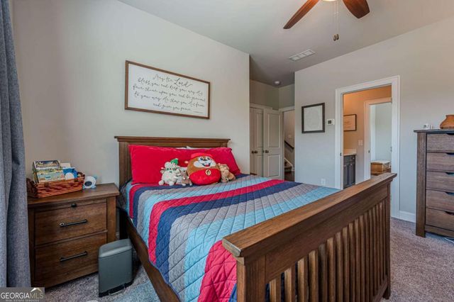 910 Hargrove Point Way, Alpharetta, GA 30004