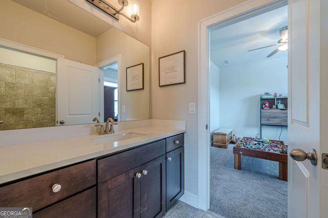 910 Hargrove Point Way, Alpharetta, GA 30004