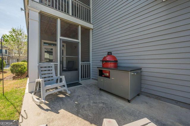 910 Hargrove Point Way, Alpharetta, GA 30004