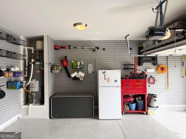 910 Hargrove Point Way, Alpharetta, GA 30004