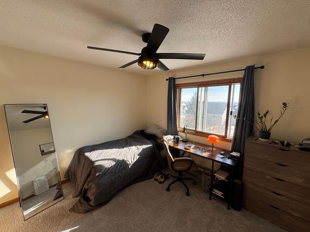 3822 9th Ave SW, Rochester, MN 55902