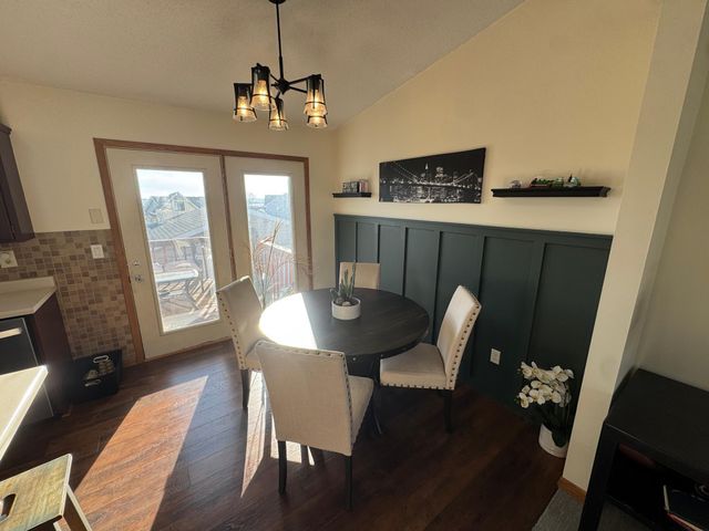 3822 9th Ave SW, Rochester, MN 55902