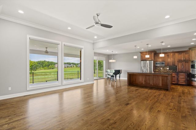 1209 MARCASSIN DR, Columbia, MO 65201