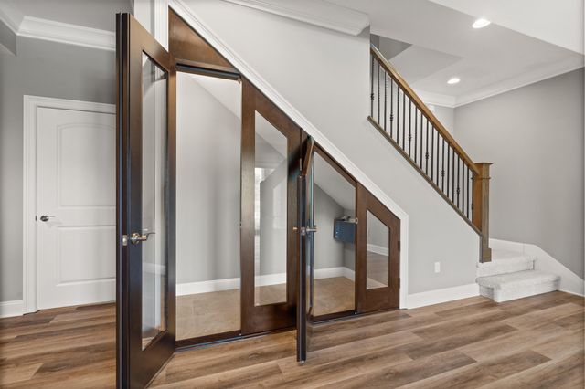 1209 MARCASSIN DR, Columbia, MO 65201