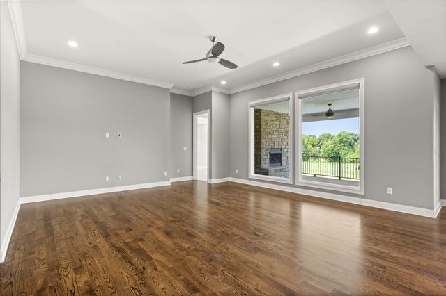 1209 MARCASSIN DR, Columbia, MO 65201