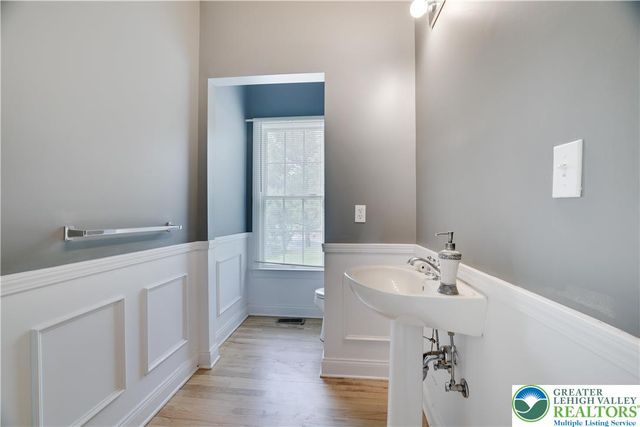 258 Rising Meadow Way, East Stroudsburg, PA 18302