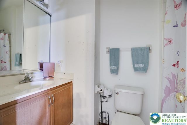 258 Rising Meadow Way, East Stroudsburg, PA 18302