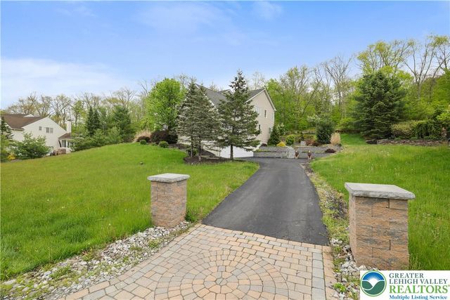 258 Rising Meadow Way, East Stroudsburg, PA 18302