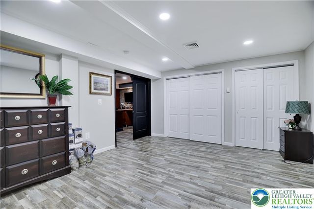258 Rising Meadow Way, East Stroudsburg, PA 18302
