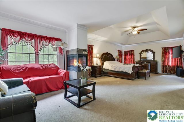 258 Rising Meadow Way, East Stroudsburg, PA 18302