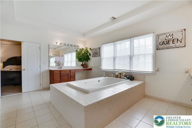 258 Rising Meadow Way, East Stroudsburg, PA 18302